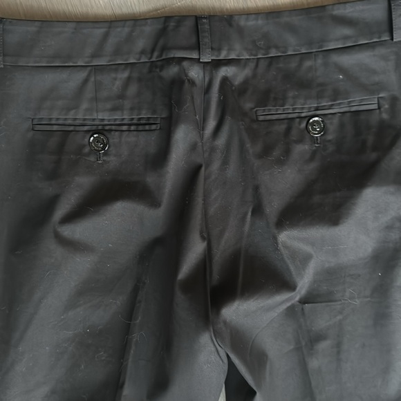 Burberry London US 6 Black Relaxed Pants. - Picture 7 of 8